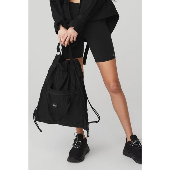 Alo Yoga Utility Tote Bag Black Oversized Gym Bag - Picture 2 of 10